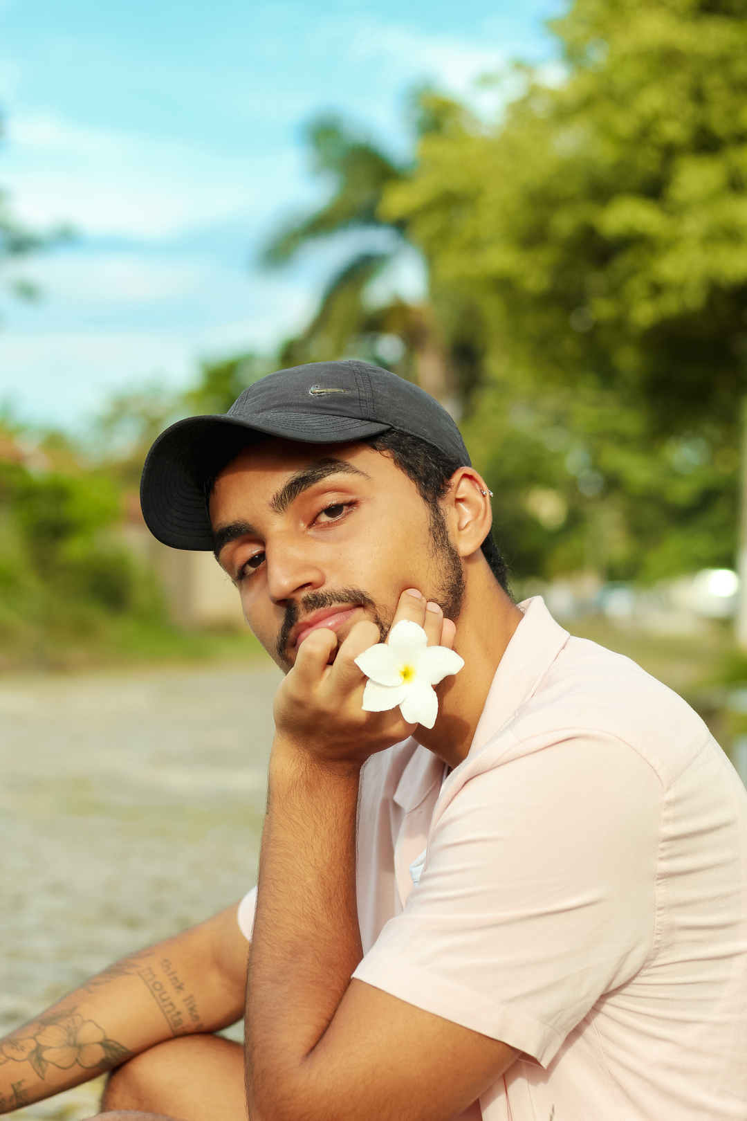 Entrevista | Conheça Giô e seu primeiro single, “Eu Ainda”.