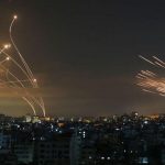 Misséis enviados da Palestina e Israel registrados no céu